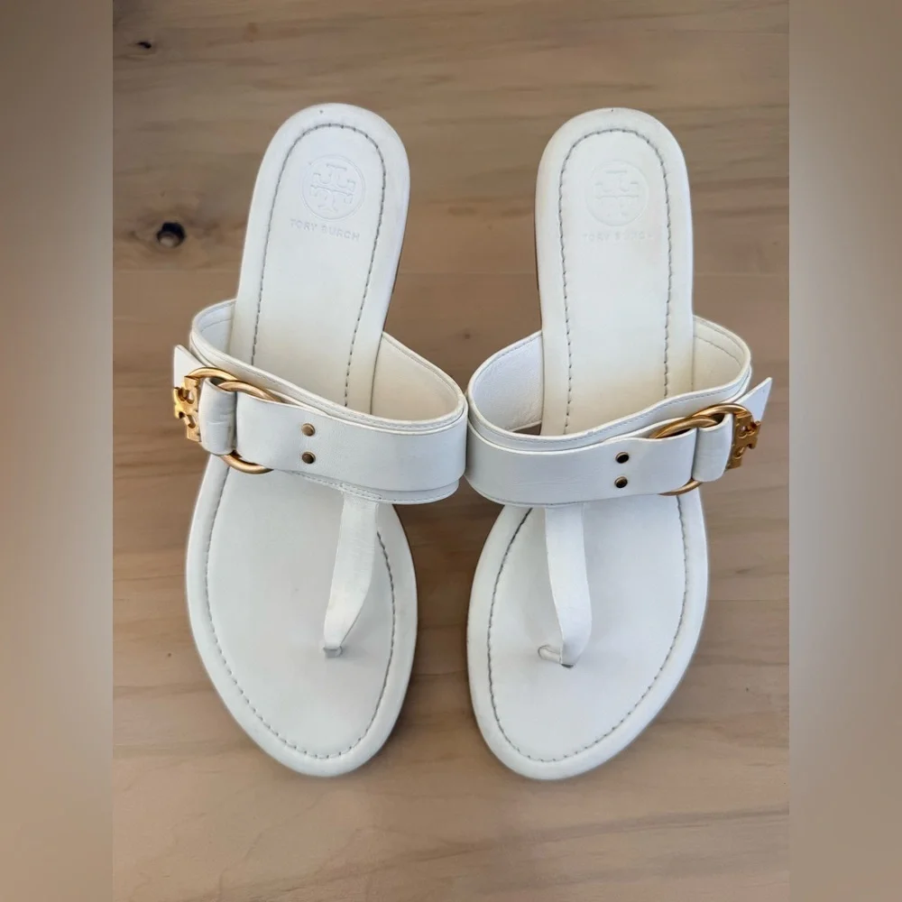 ✨ Tory Burch White Leather Buckle Thong Sandals - Size 11